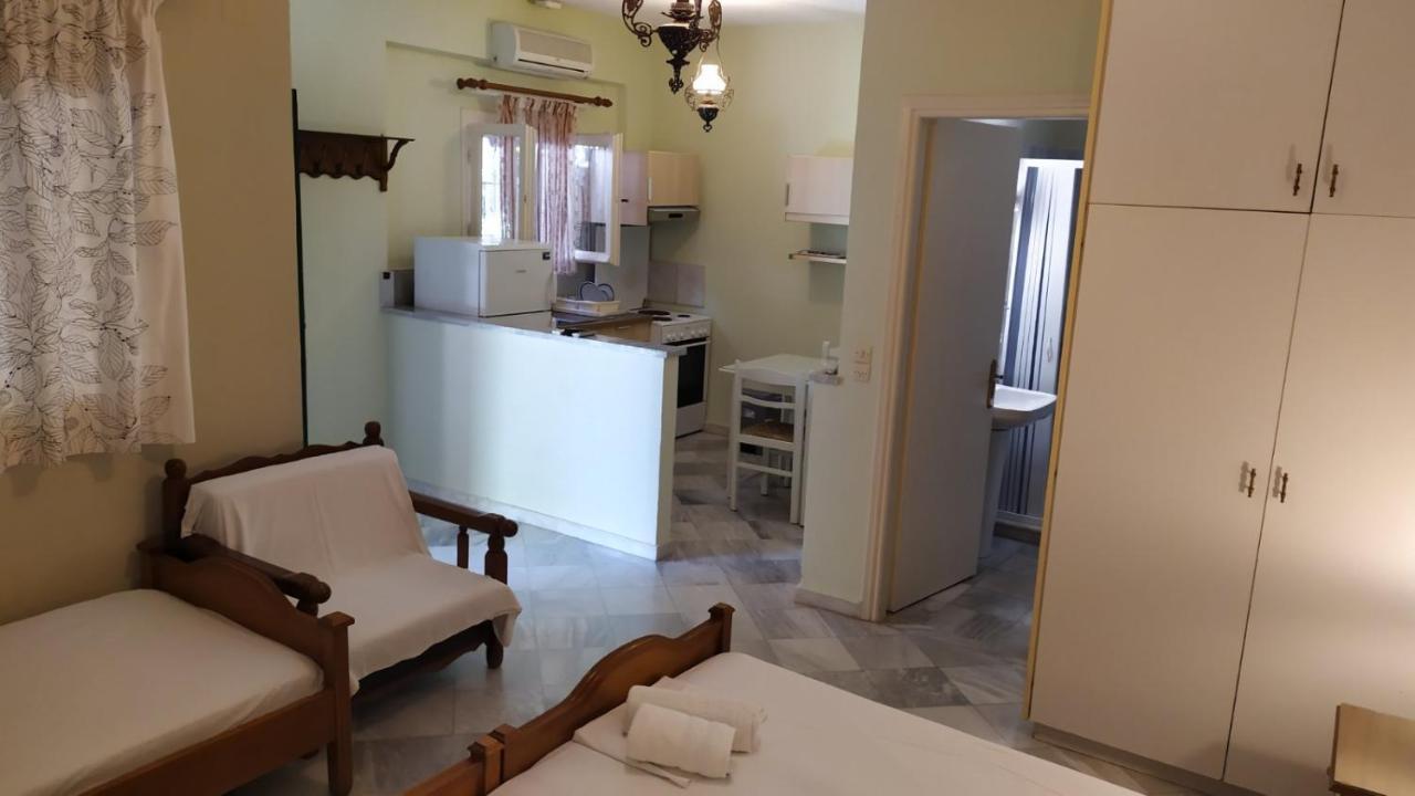 Grivas Apartments Szívota Szoba fotó